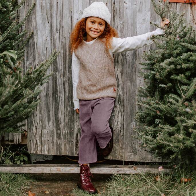 Chocolate Brown Cable Knit Tights – Trendy Tots Winnipeg