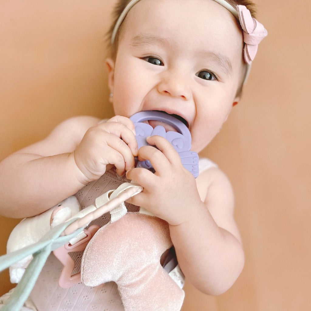 Bitzy Busy Ring™ Teething Activity Toy Pastel